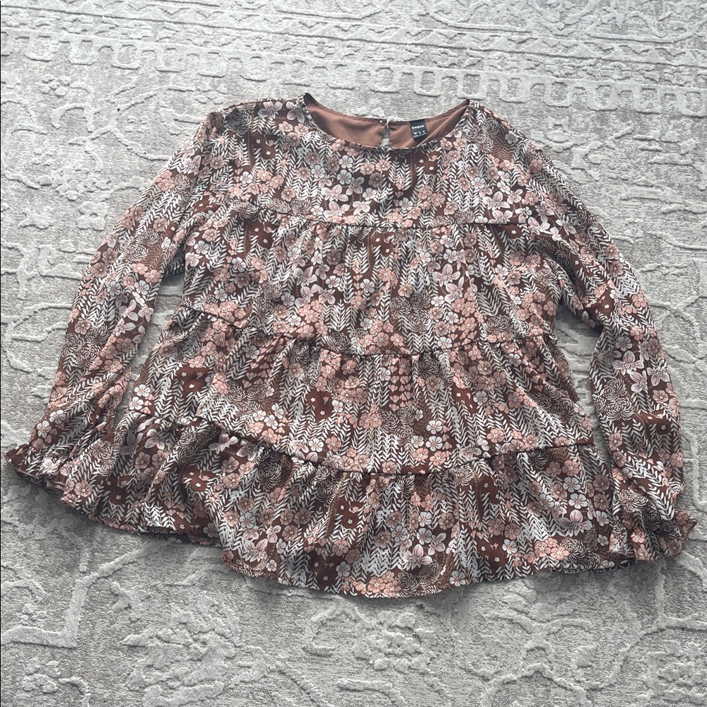 SHEIN Rust and White Floral Patterned Flowy Top